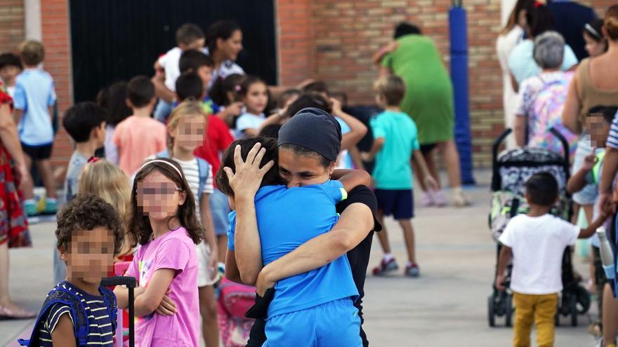 Los primeros alumnos vuelven a las aulas en Málaga