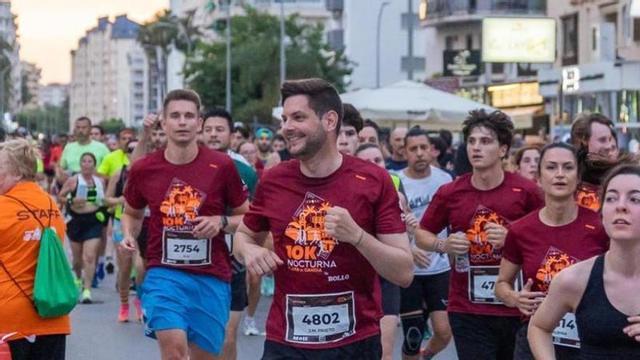 El alcalde de Gandia, José Manuel Prieto, junto a la concejalla de Turismo, Balbina Sendra.