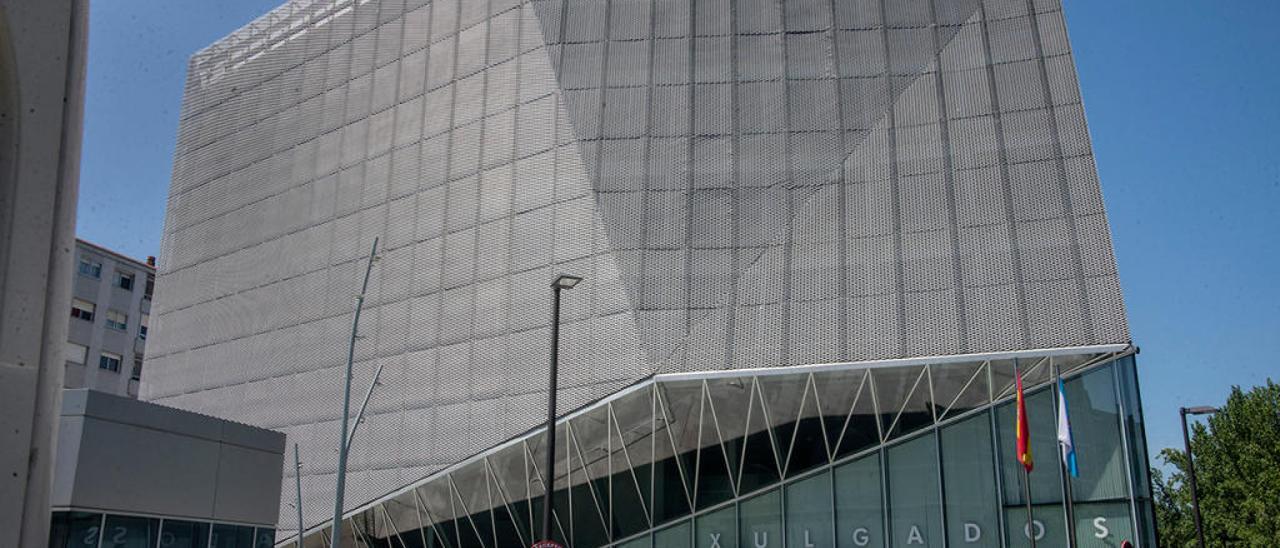 Edificio judicial de Ourense. // Carlos Peteiro