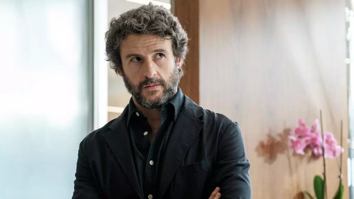 Diego Martín: "En Francia la cultura se considera indispensable y más allá de trincheras políticas'"