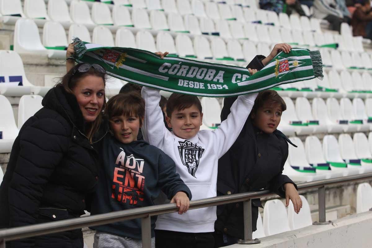 Así vivió la afición el empate del Córdoba ante el Oviedo