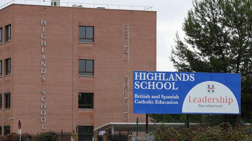 Otra alumna de Primaria denuncia un nuevo caso de agresión sexual en el colegio Highlands El Encinar, en Madrid