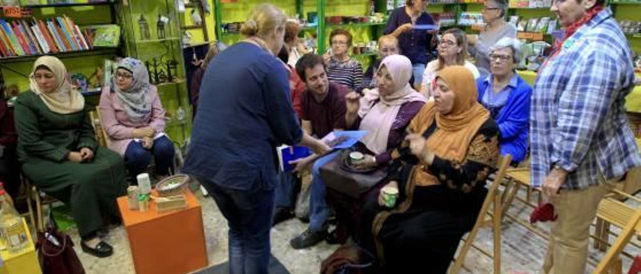 Cooperativistas palestinas en  La Tenda