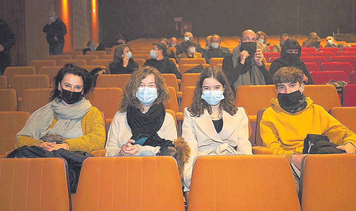 Marisol Palacios, Imma Massutí, María Massutí y Pablo Aceituno.