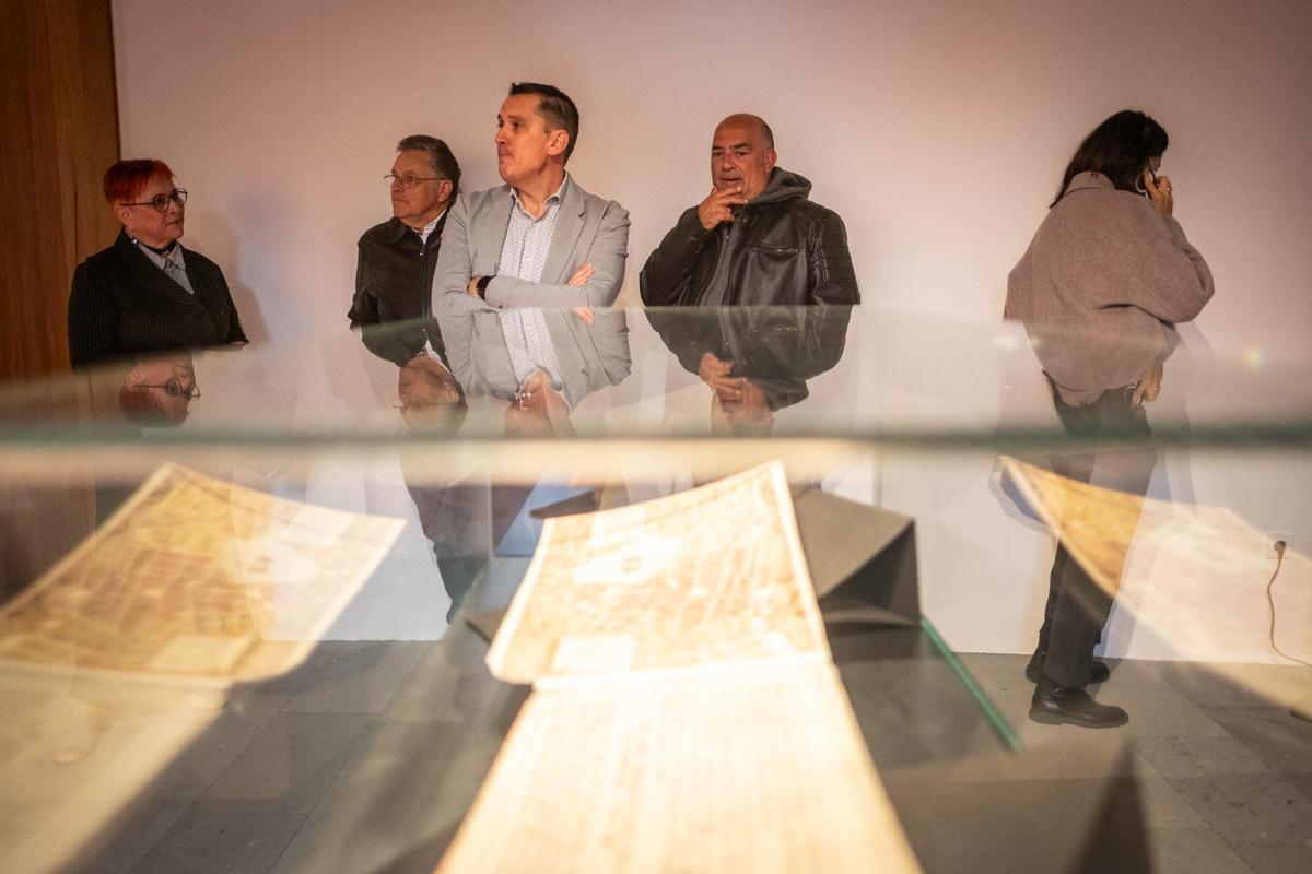 Momentos de la presentación del facsímil de la obra de Torriani en La Casa Anchieta de La Laguna