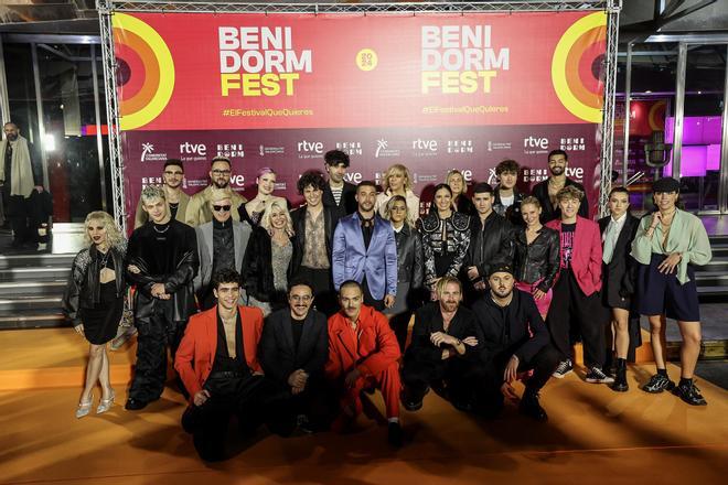 Las imágenes de la Alfombra Naranja del Benidorm Fest