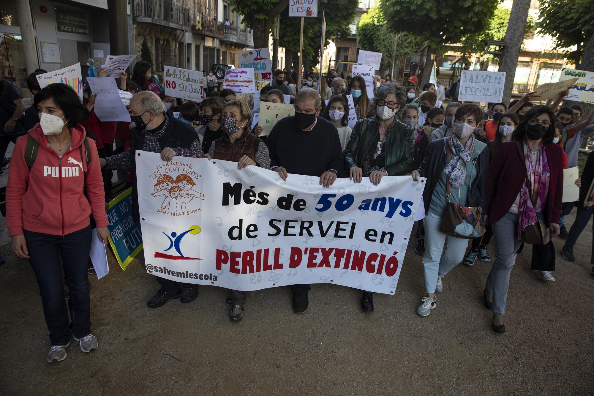 Mobilització a Sant Hilari per defensar la viabilitat de l'escola Sant Josep