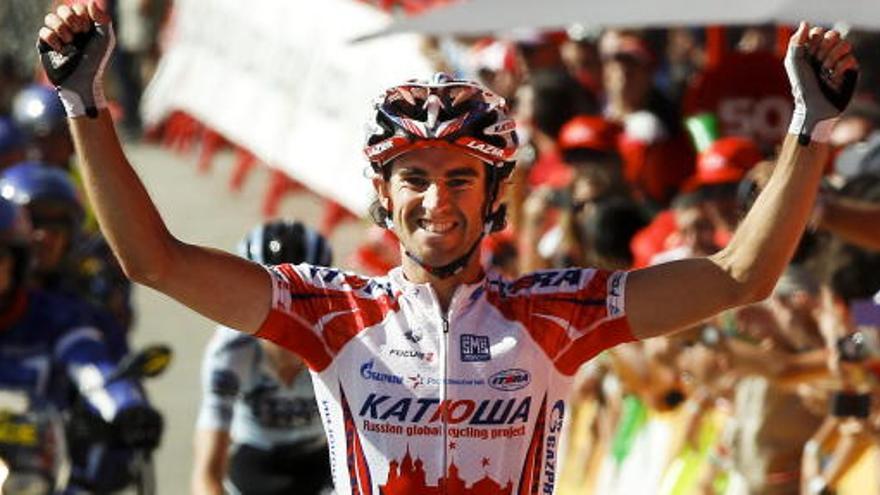 Dani Moreno celebra su victoria en la cuarta etapa de la Vuelta.