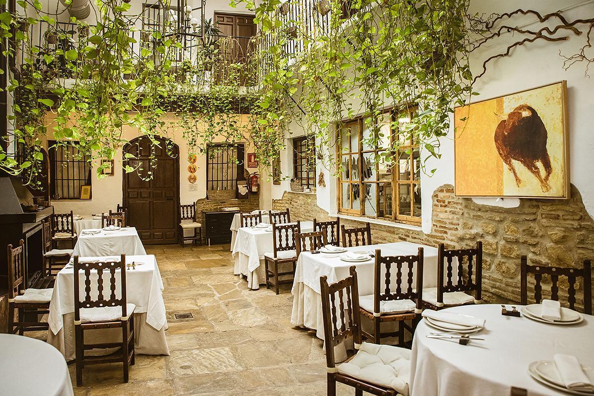 Arte de Cozina, el restaurante de Antequera que recupera las recetas tradicionales malagueñas desde su local del siglo XVII