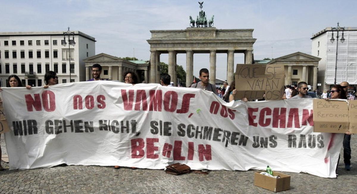 Diversos joves espanyols del moviment 15M, a Berlín el 3 de juliol passat.