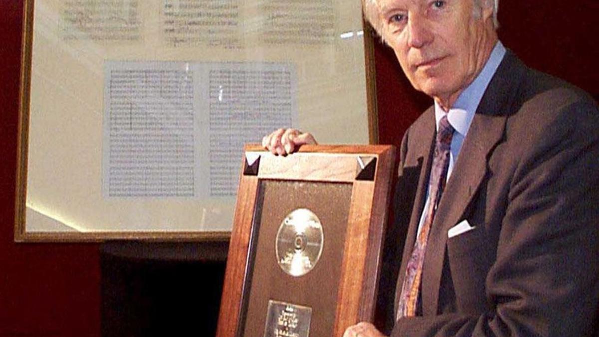 George Martin, reconocido por la producción de la reedición de 'Candle in the wind', en 1997, por la muerte de Diana de Wales.