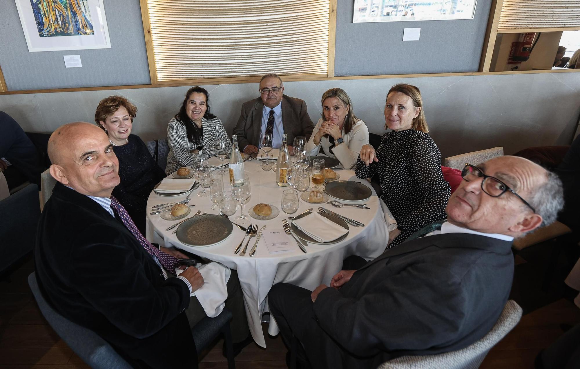 Comida de despedida de la Magistrada Monserrat Navarro en el restaurante Dársena