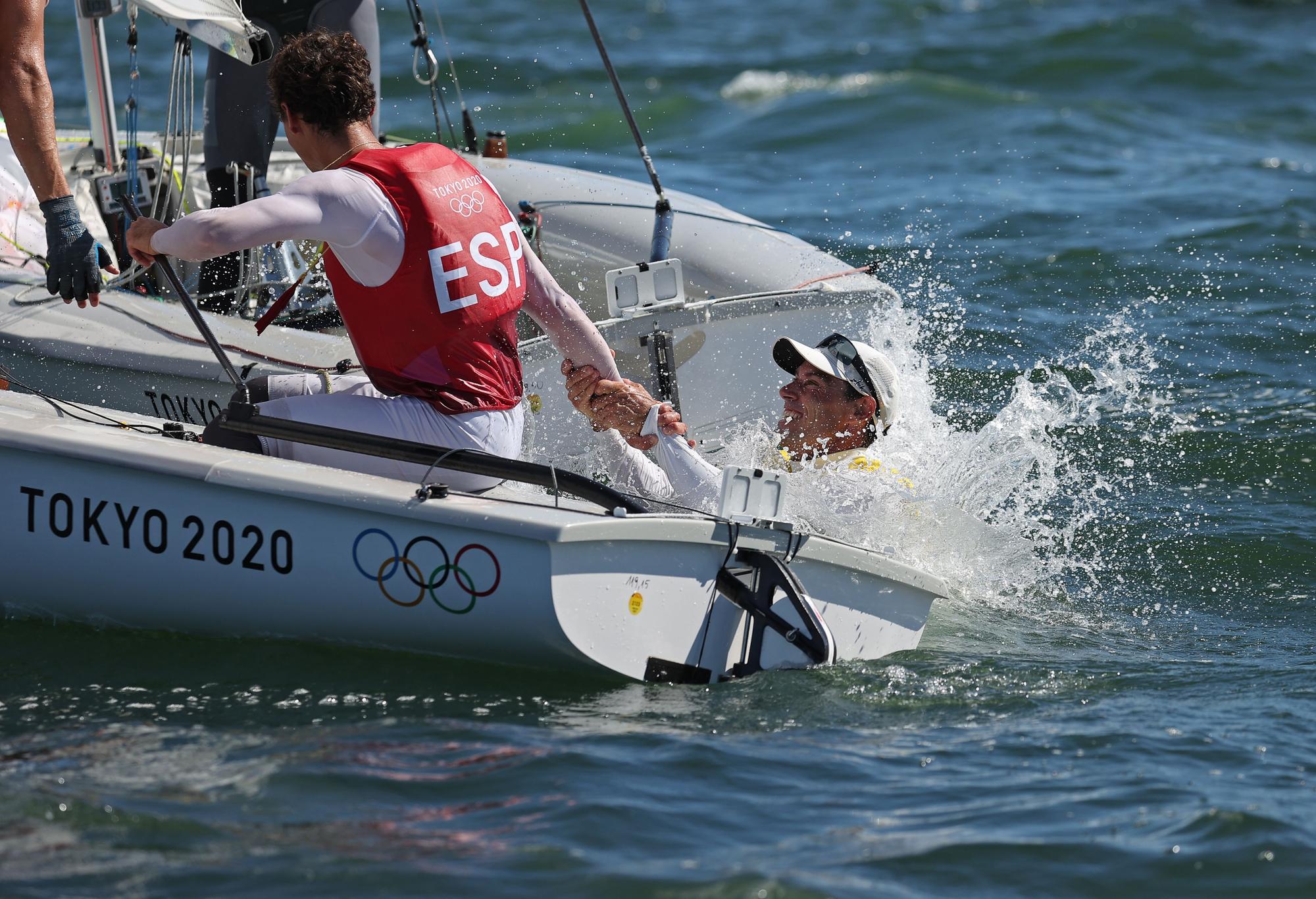 Nico Rodríguez y Jordi Xammar ganan el bronce en el 470 de vela en Tokyo 2020