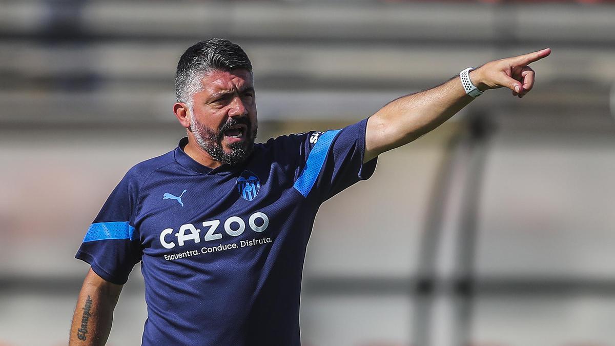 Gennaro Gattuso, dando instrucciones