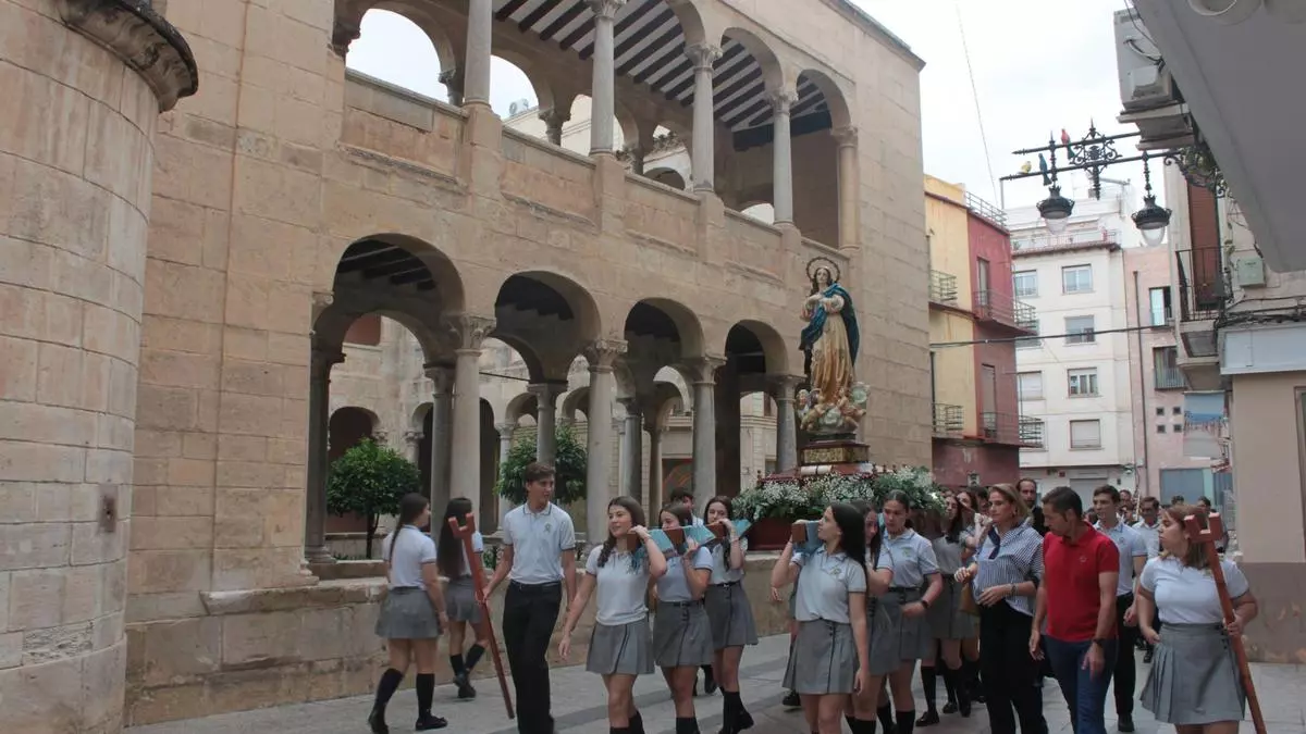 En romería desde el Colegio Santo Domingo de Orihuela al Santuario de Nuestra Señora de Monserrate