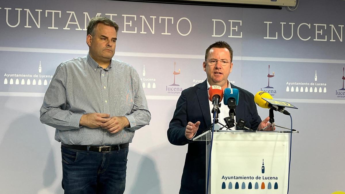 Rueda de prensa de Francis Aguilar en el Ayuntamiento de Lucena.