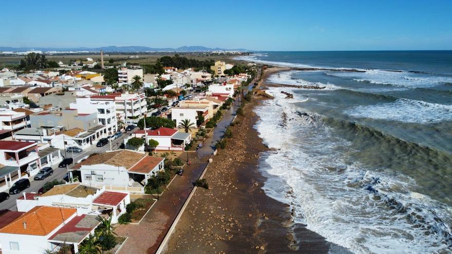 Un minitemporal vuelve a evidenciar la falta de protección endémica del litoral sur de Castellón