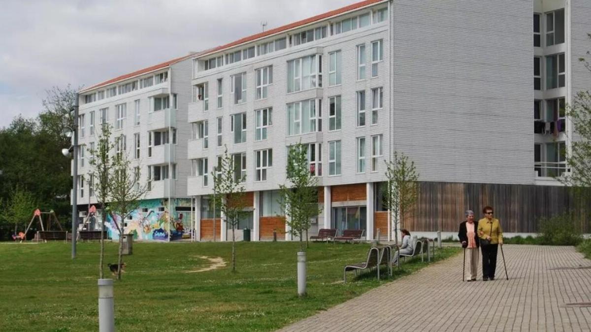 Viviendas en Ames, uno de los municipios más boyantes de la comarca en cuanto a construcción