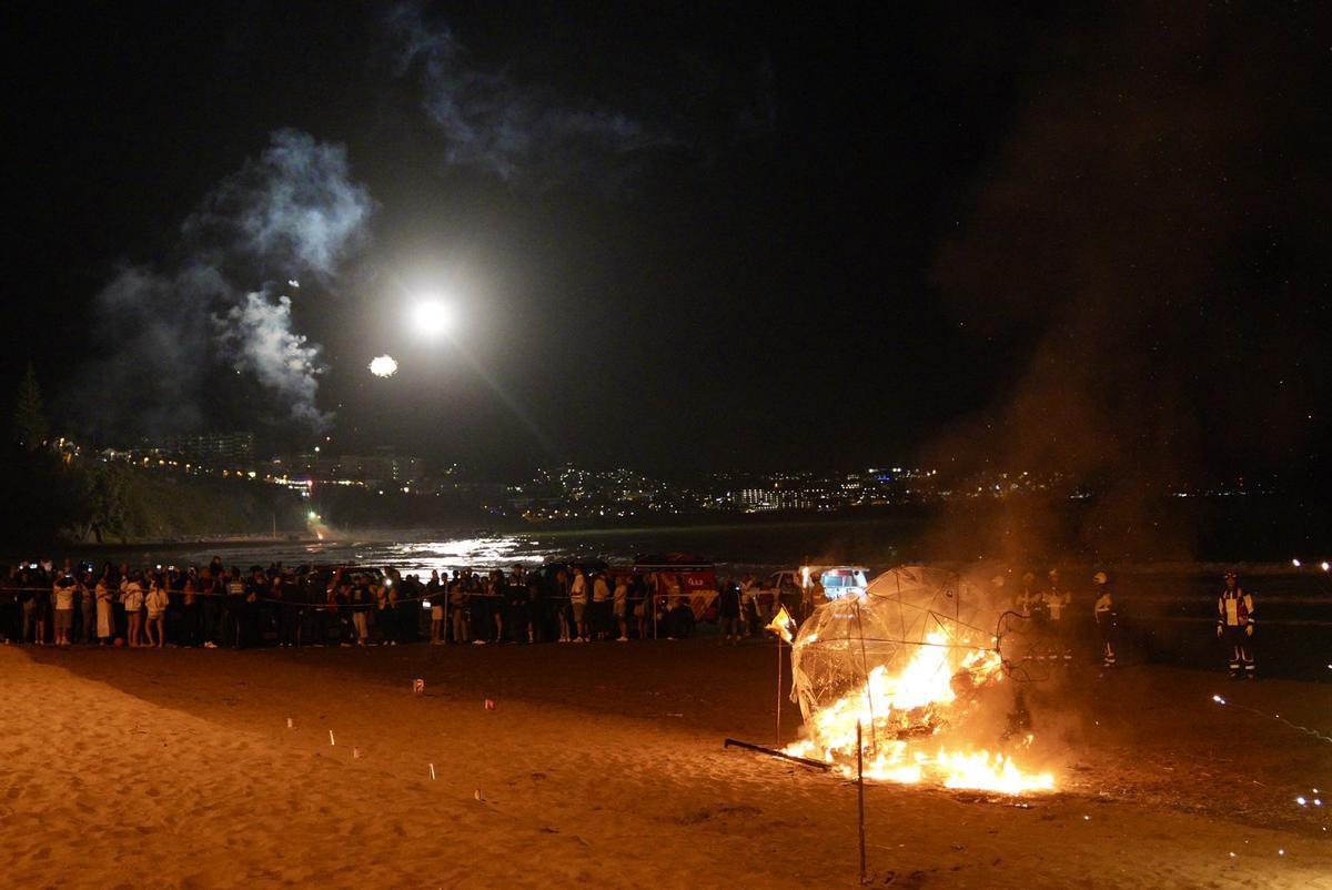 Entierro de la Sardina del Carnaval de Maspalomas.