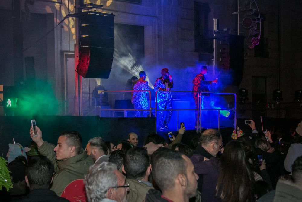 Fiesta para despedir el año en Alcoy