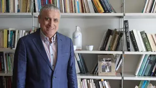 ¿Quién es Ramón Flecha, el catedrático de la UB acusado de abuso sexual por 14 universitarias?