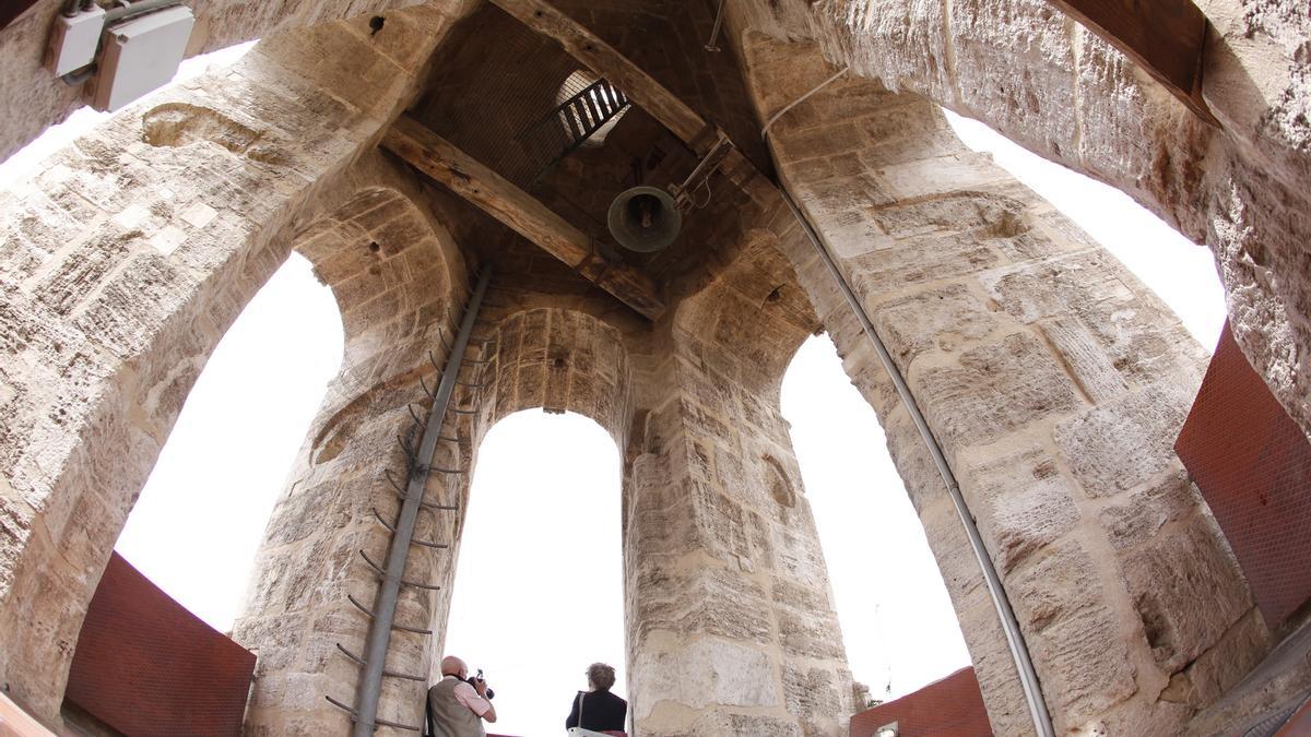 'Restaurem Santa Catalina' pide a matrimonios casados en esta iglesia de Valencia que cuenten su experiencia en redes