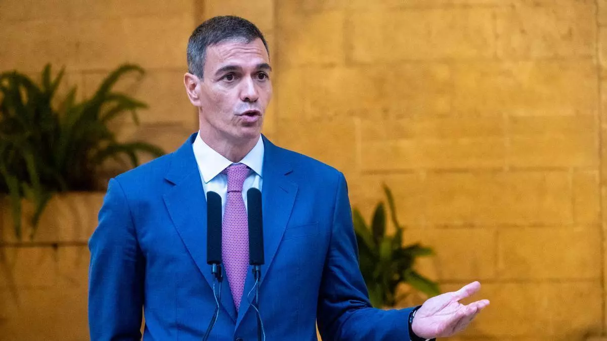 Sánchez cierra filas con Alfonso Rodríguez pese a las críticas por las cargas policiales: "Tiene toda la confianza del Gobierno"