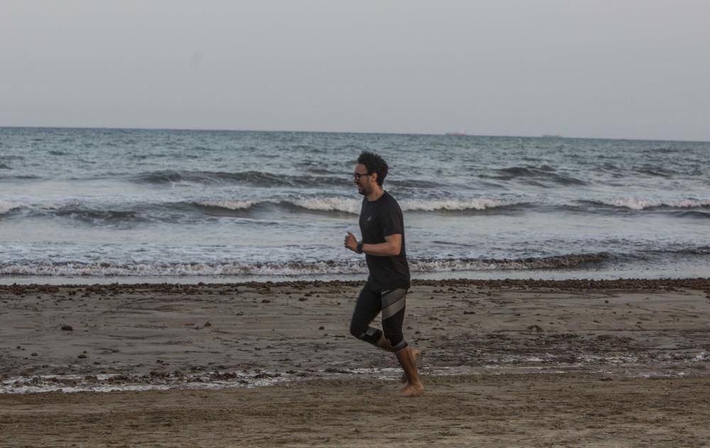 Arena para caminar y hacer deporte.