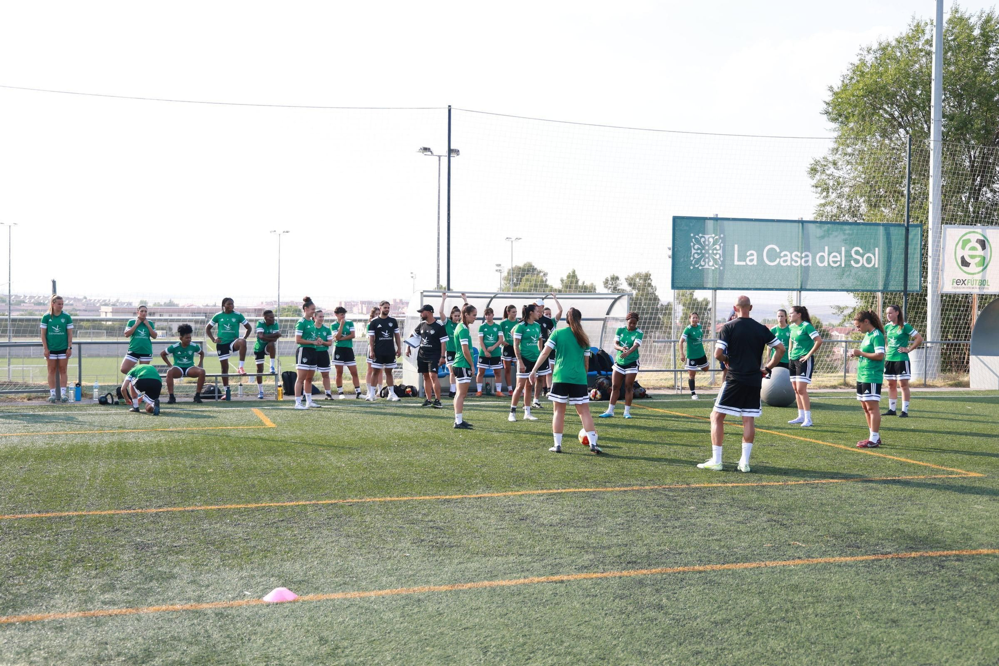 Fotogalería | Inicio de la pretemporada del Cacereño Femenino