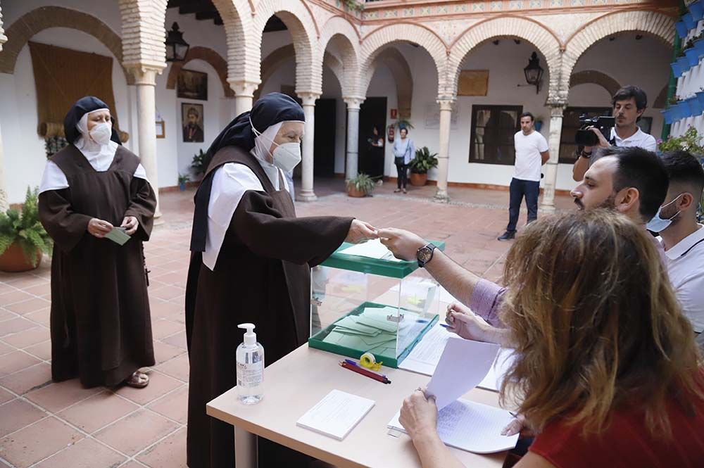 En imágenes las elecciones andaluzas 2022 en Córdoba