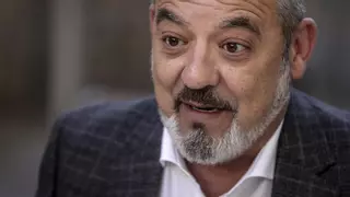 Quién es Sergio Rodríguez, el diputado de Vox que ha felicitado la victoria del franquismo y que ya citó al líder de la Falange en el Parlament