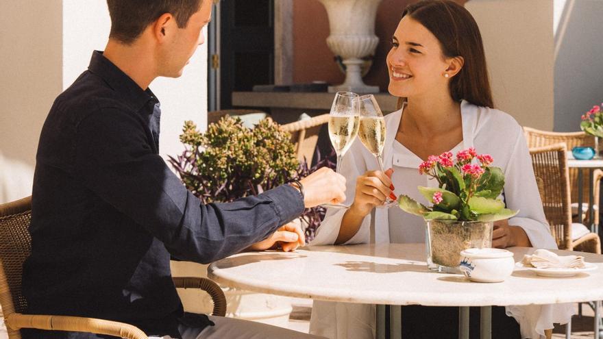 Cenas y alojamientos de hotel desde 1.500 euros en San Valentín en Marbella