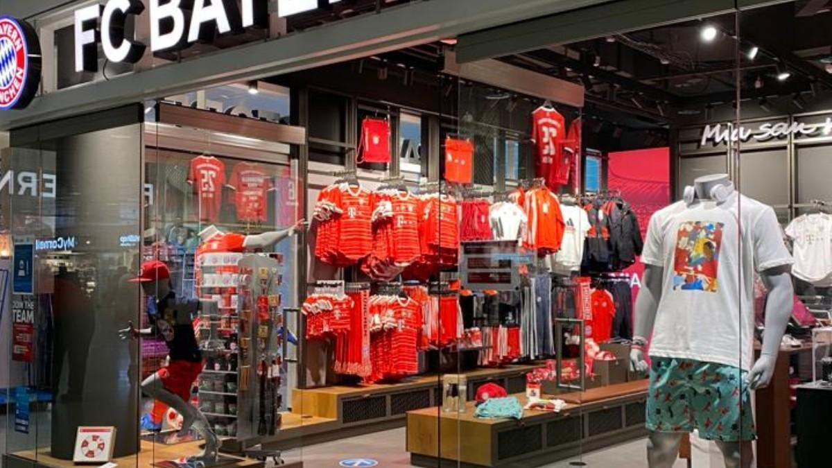 La camiseta de Robert Lewandowski ya no se vende en la tienda del Bayern