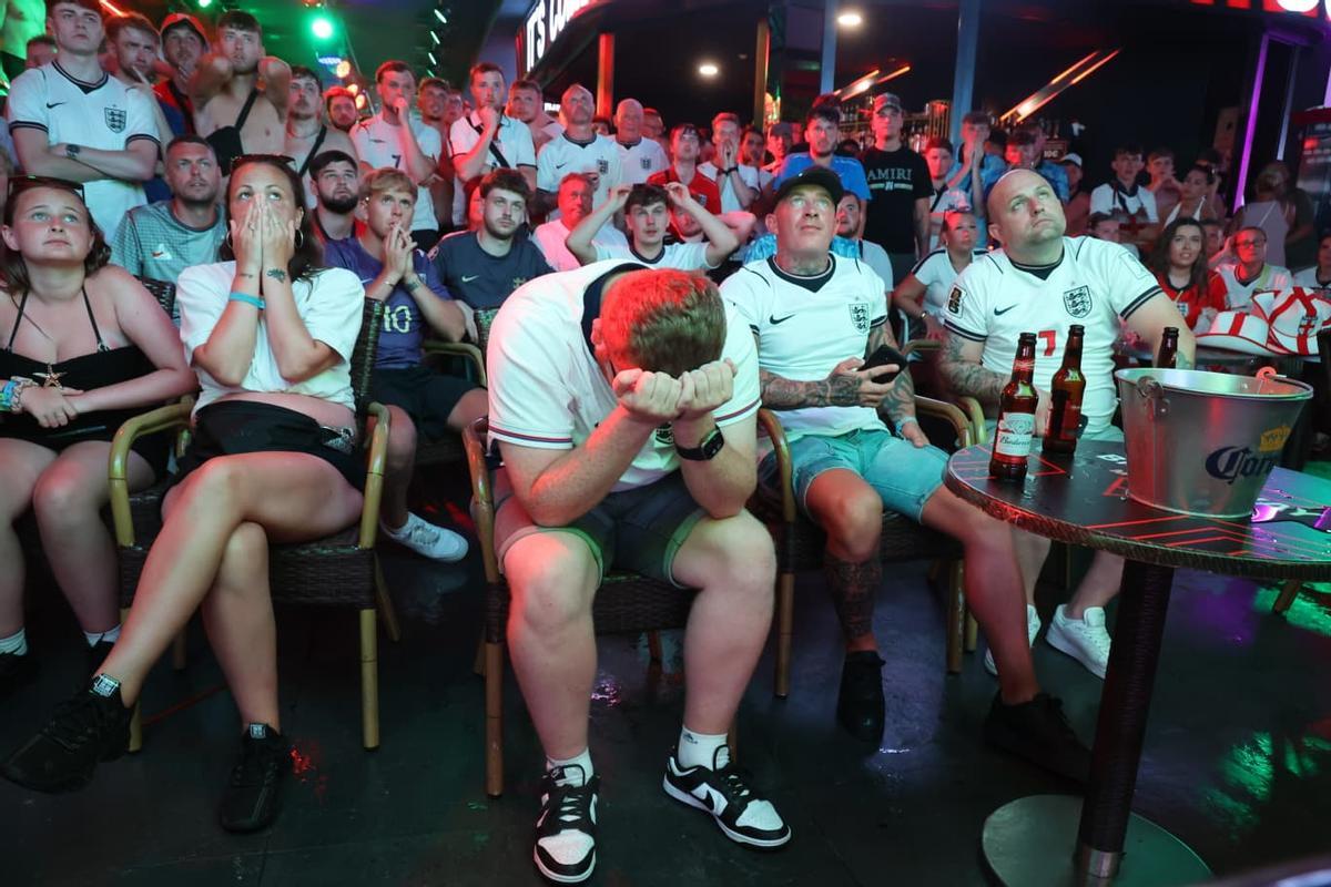 Argentina celebra el pase a la final en Alicante e Inglaterra llora en Benidorm: las dos caras de la moneda