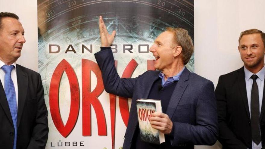 Dan Brown: &quot;La situación de Cataluña y España es dolorosa, pero un signo de los tiempos&quot;