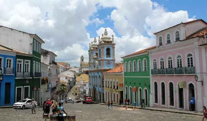 Salvador: arquitectura colonial y playas