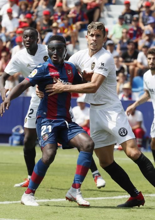 Derbi Levante-Valencia, las fotos de los mejores m