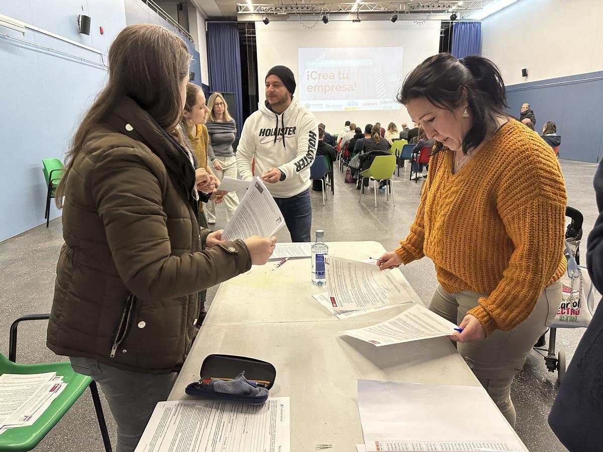 Taller de auoempleo, crea tu empresa en Puçol