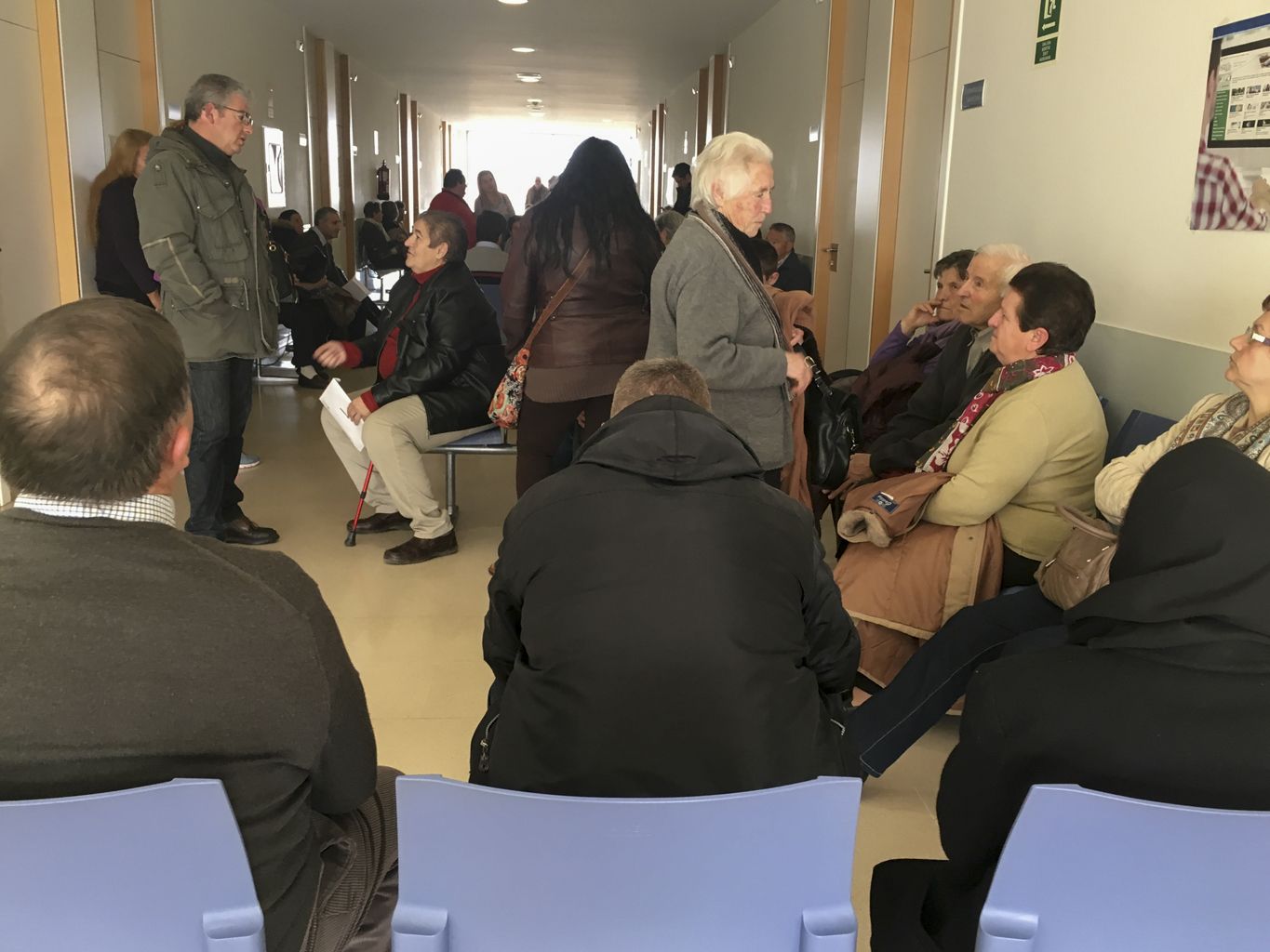 Sala de espera en las consultas externas del Centro de Especialidades de Benavente.