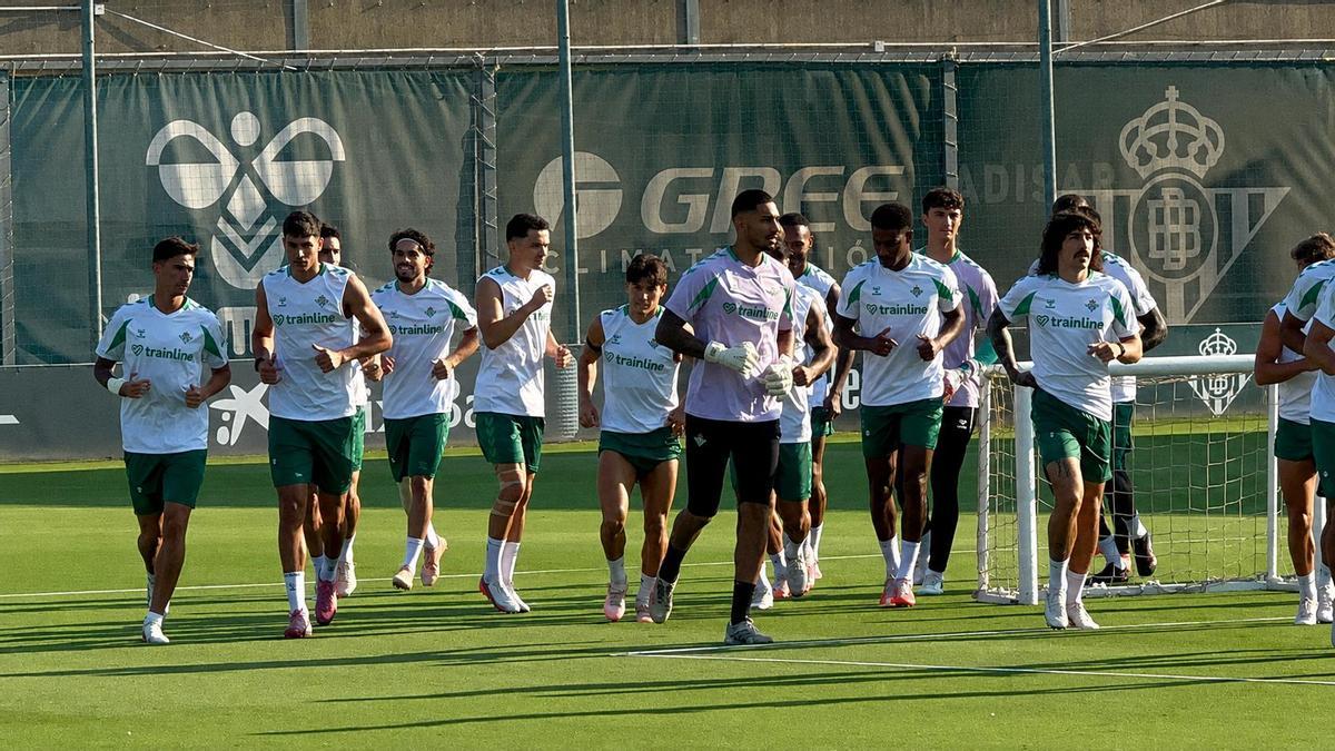 Abde Ezzalzouli ya se ejercita de forma parcial con el Betis
