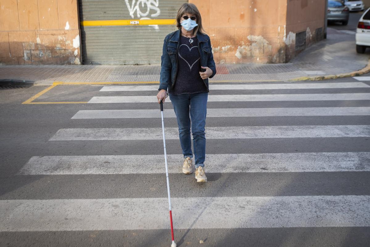María José Faus en una calle de Paterna.