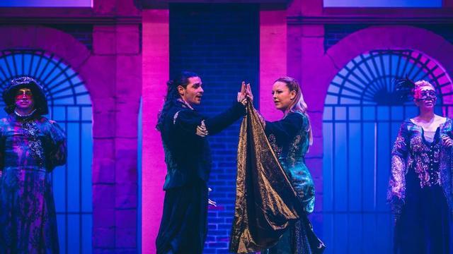 Archivo - Escena el musical 'Romeo y Julieta'
