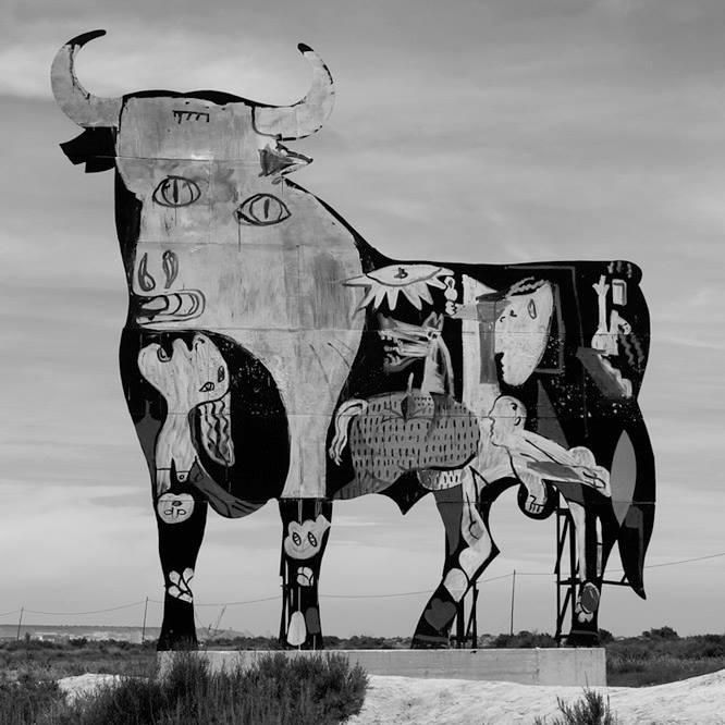 El toro del Guernica
