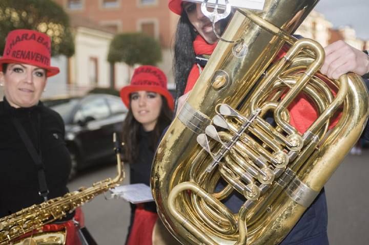 Lluvia y sol en las carnestolendas benaventanas