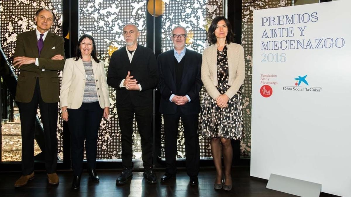 De derecha a izquierda, Guillermo de Osma, Elisa Durán, Carlos León, Jose María Lafuente y Mercedes Basso.