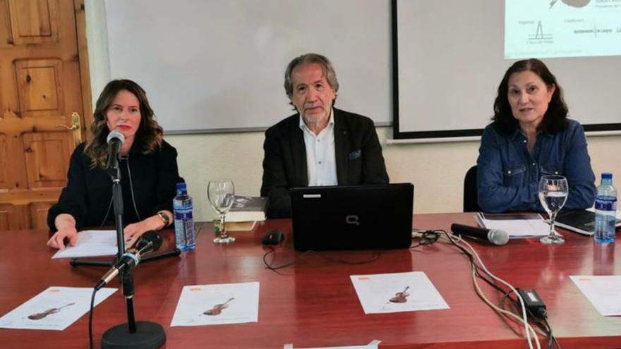 Isabel Rivera, Ricardo Labra y May Rodríguez. |