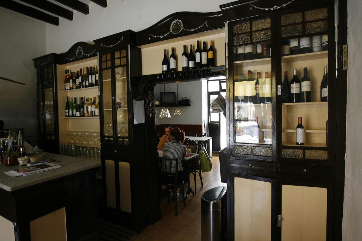 Interior del Bar San Juan
