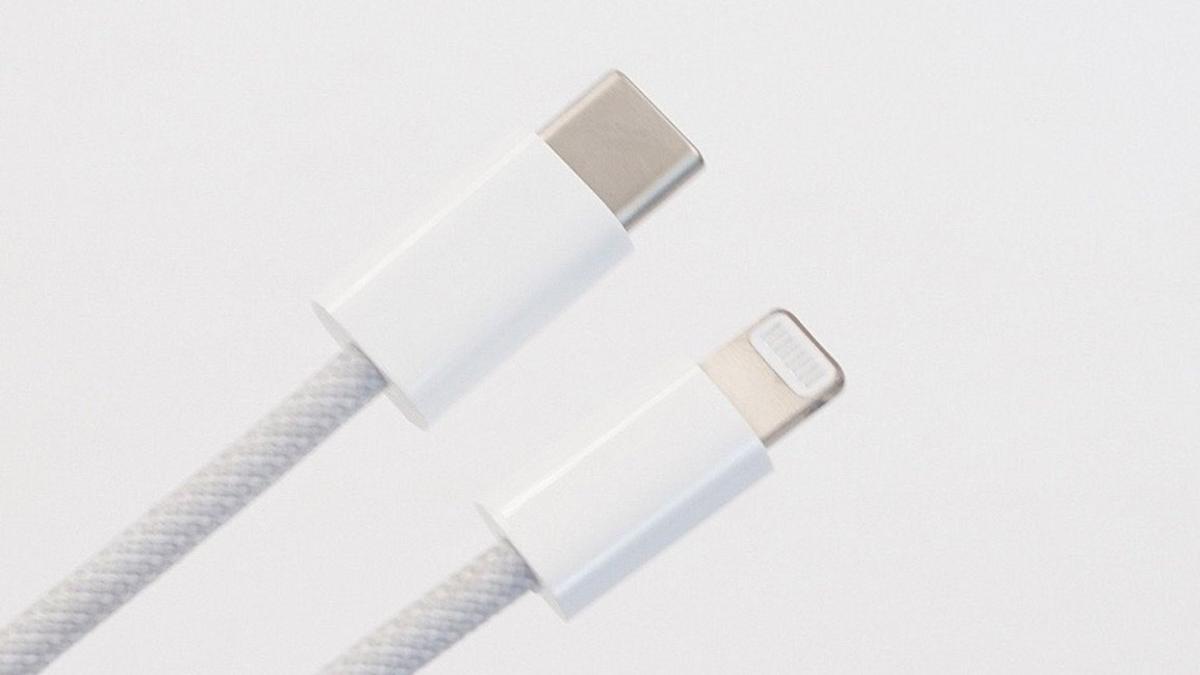 El iPhone 12 llegaría con un nuevo cable Lightning trenzado