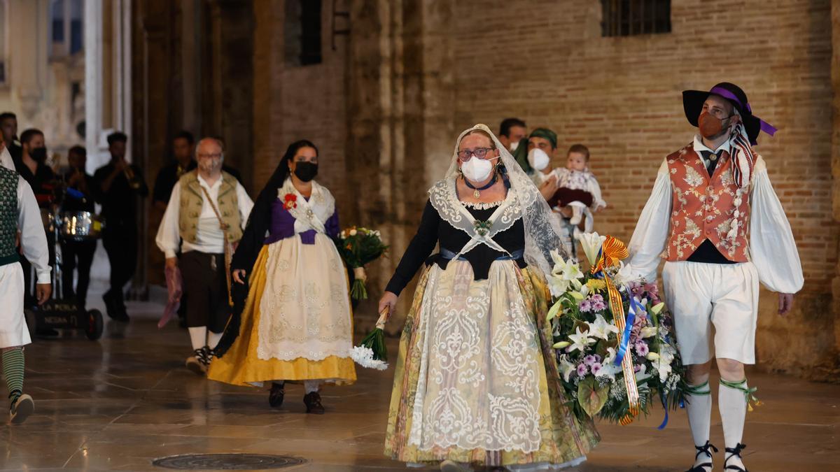 Búscate en el primer día de Ofrenda por las calles del Mar y Avellanas entre las 21:00 y 22:00 horas