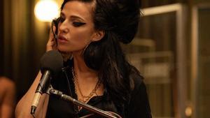 Marisa Abela es Amy Winehouse en Back to black.